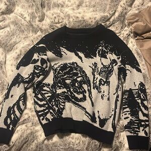 great breathable material, very stretchy, and yeah badass sweater